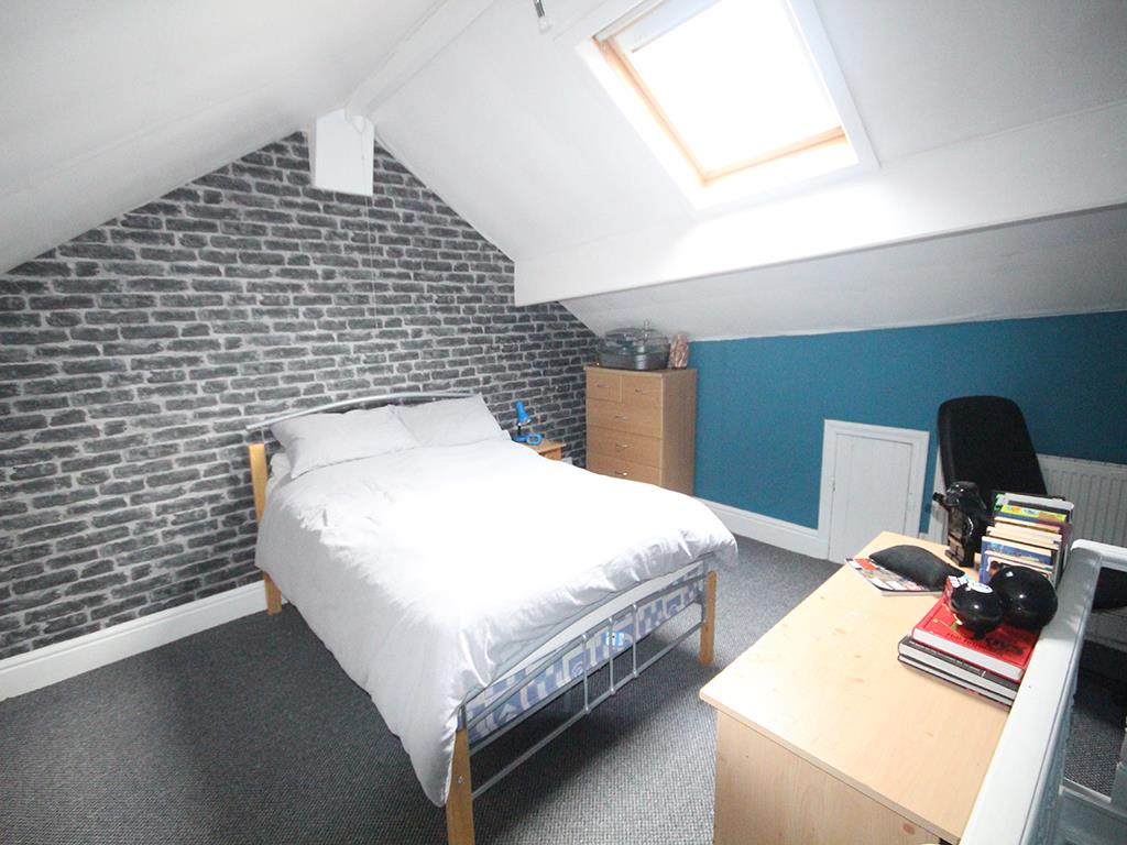 3 bedroom terraced house SSTC in Barnoldswick - IMG_1736.jpg